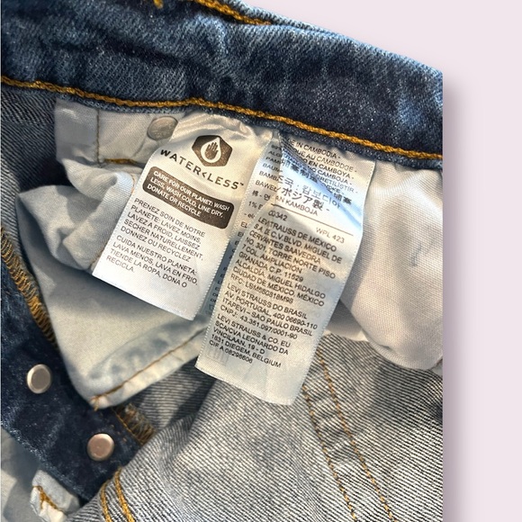 Levi’s button fly jeans, W 30 L 26 frayed hem - Picture 4 of 8